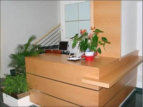 Aparthotel Royal Лидо-ди-Езоло